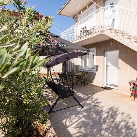 Apartments Ivica - Garden Terrace Slatine Luaran gambar