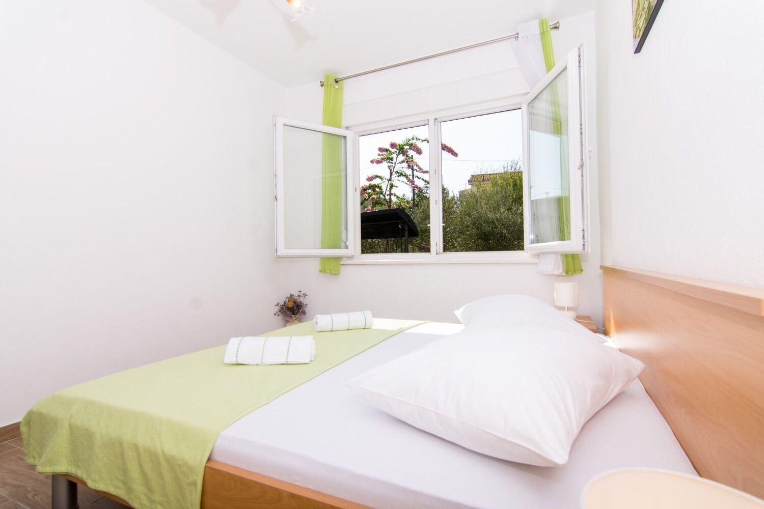 Apartments Ivica - Garden Terrace Slatine Luaran gambar